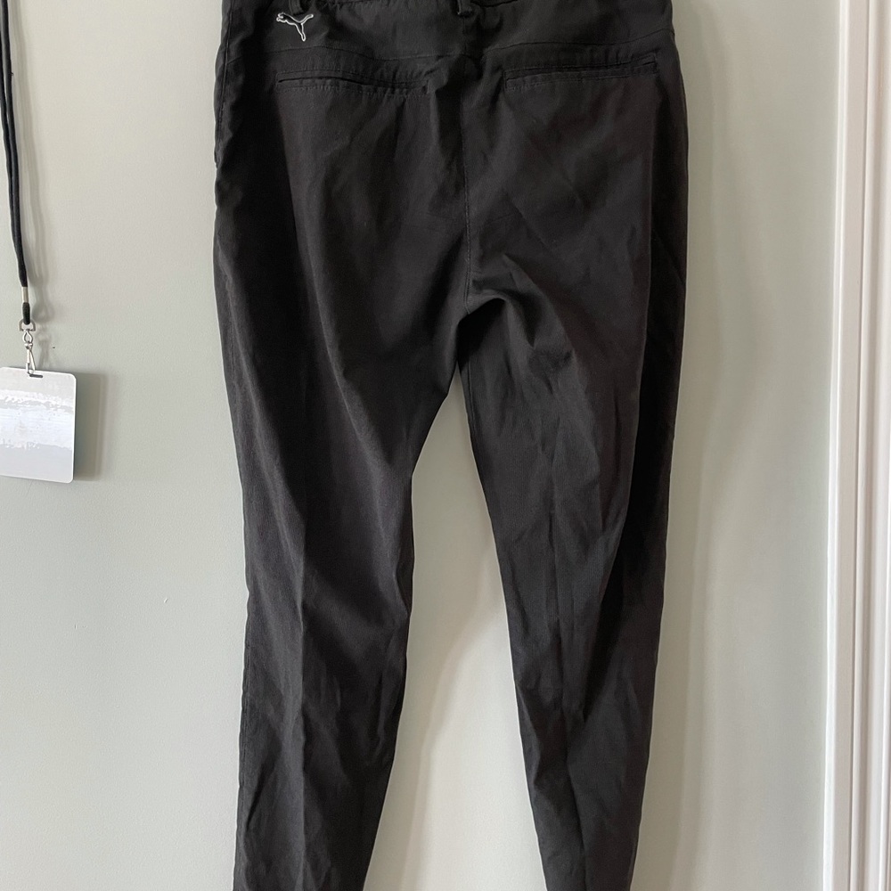 Black puma golf slacks in good shape